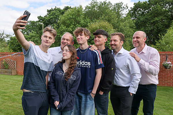 Ed Davey selfie